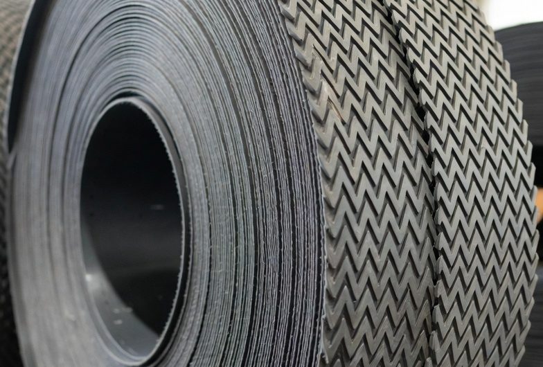 Производство конвейерных лент и их применение в промышленности