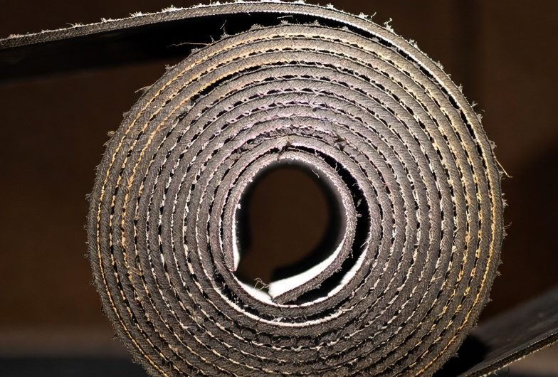 Конвейерные ленты с боковыми бортами для транспортировки сыпучих материалов