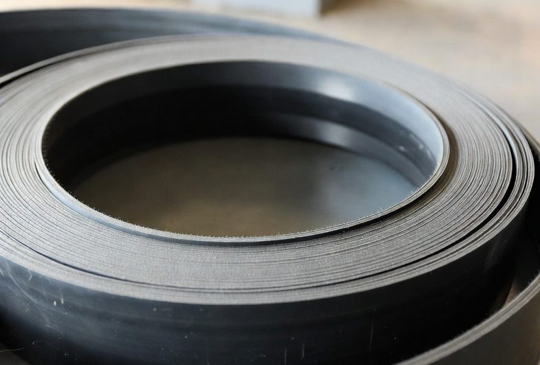 Производство конвейерных лент и их применение в промышленности