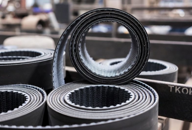 Производство и поставка конвейерных лент для различных отраслей промышленности