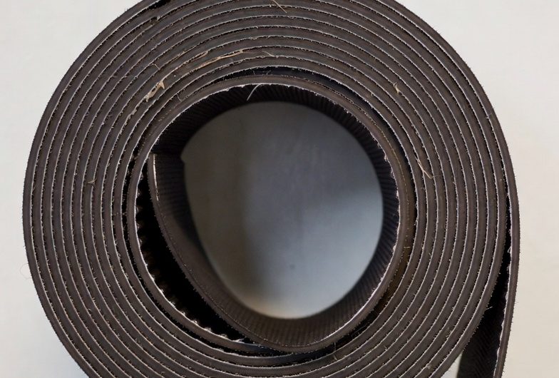 Сборка и стыковка конвейерной ленты